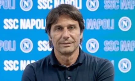 Antonio Conte Menyalahkan Jadwal Setelah Napoli Tersingkir Dari Liga Champions