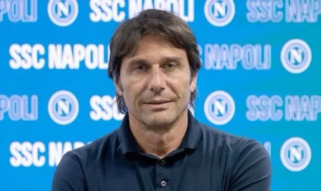 Antonio Conte Menyalahkan Jadwal Setelah Napoli Tersingkir Dari Liga Champions