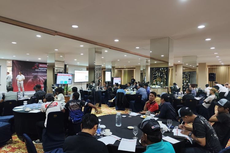 Puluhan Bengkel Ikut Program Edukasi Servis Motor