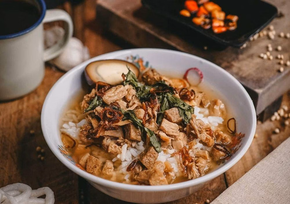 Nasi Bakmoy: Sejarah, Resep, Dan Cita Rasa Khas Kuliner
