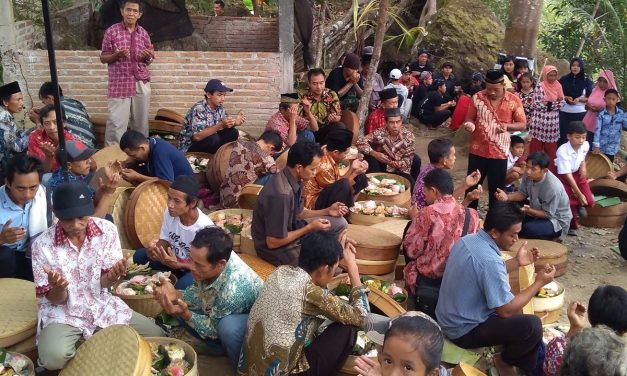 Kehidupan Komunitas: Tempat Ibadah Membangun Kebersamaan